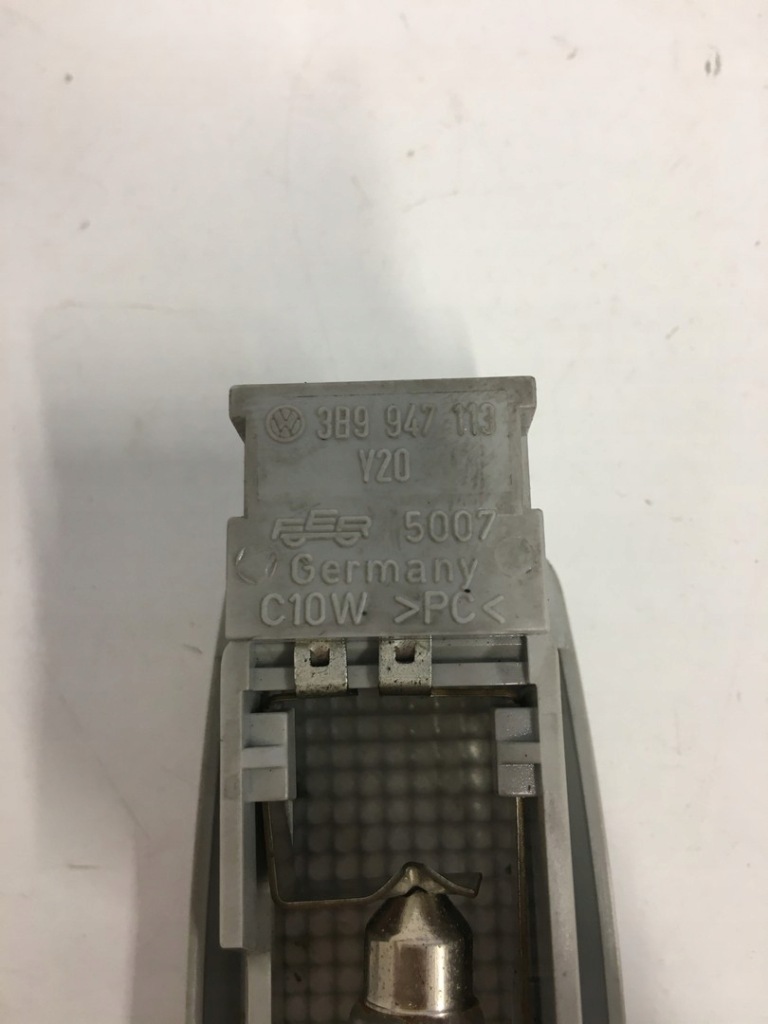 фото №12, Лампа бічна стельовий vw golf iv 3b9947113