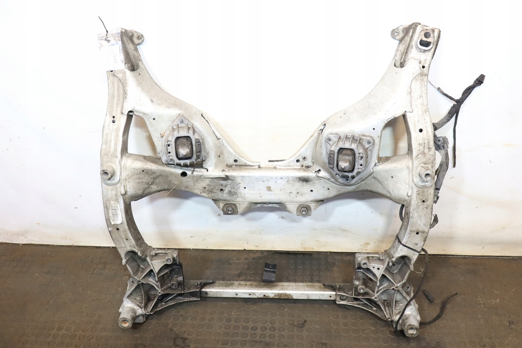 фото №1, Подрамник перед bmw 6 640d f06 3.0d gran coupe