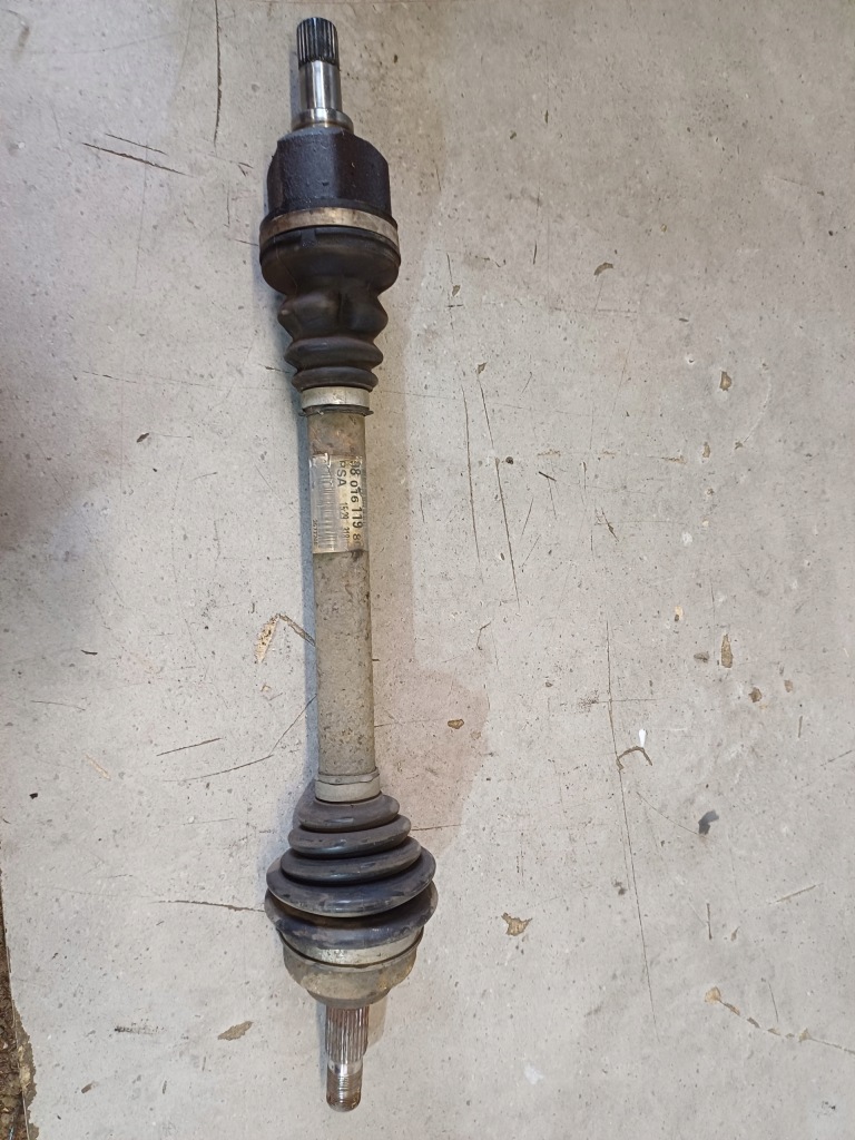 фото №1, Привідний вал ліва 1.6 hdi peugeot 508 i nr. 9801611980