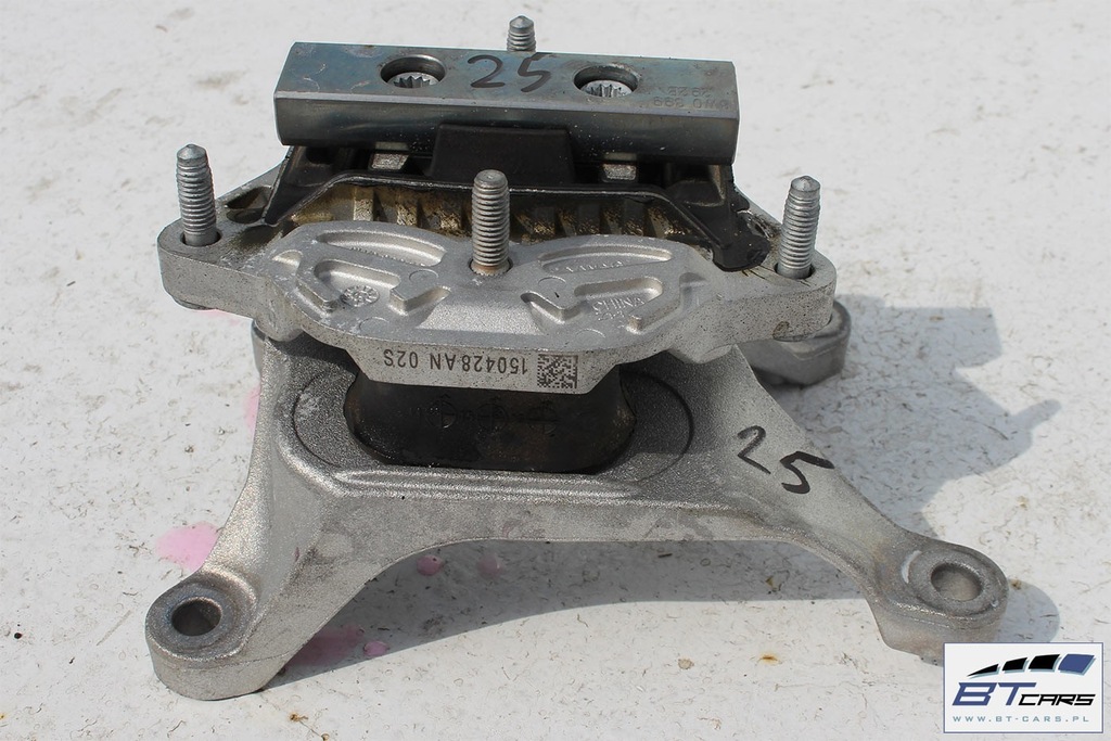 фото №15, Audi a4 a5 q5 кронштейн подушка коробки передач 8w0399118c 8w0399156 опора 8w0