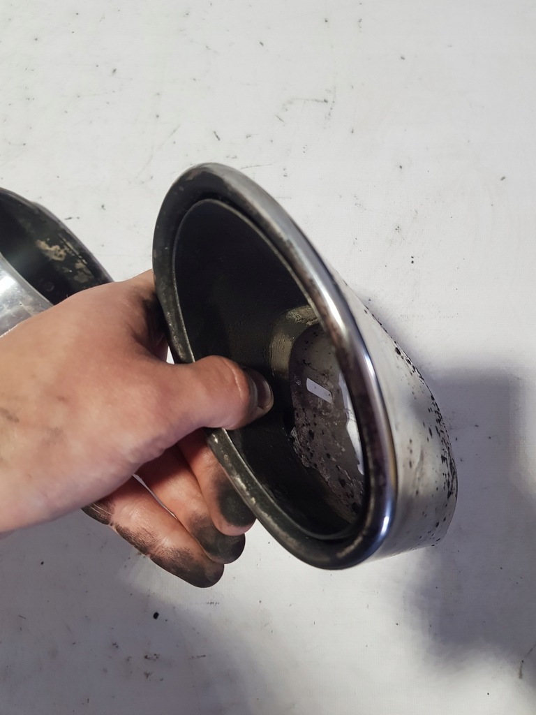 фото №4, Наконечник выхлоп mercedes w204 правая