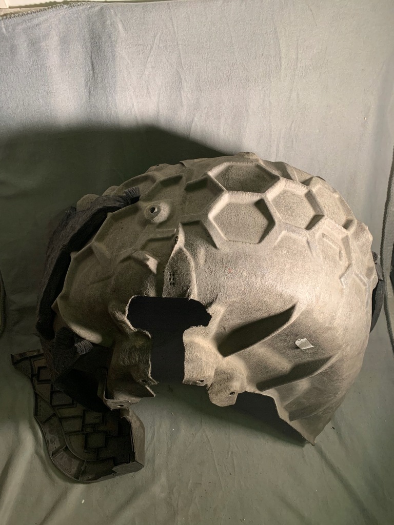 фото №1, Audi q7 4m подкрылок левая задняя задние оригинал