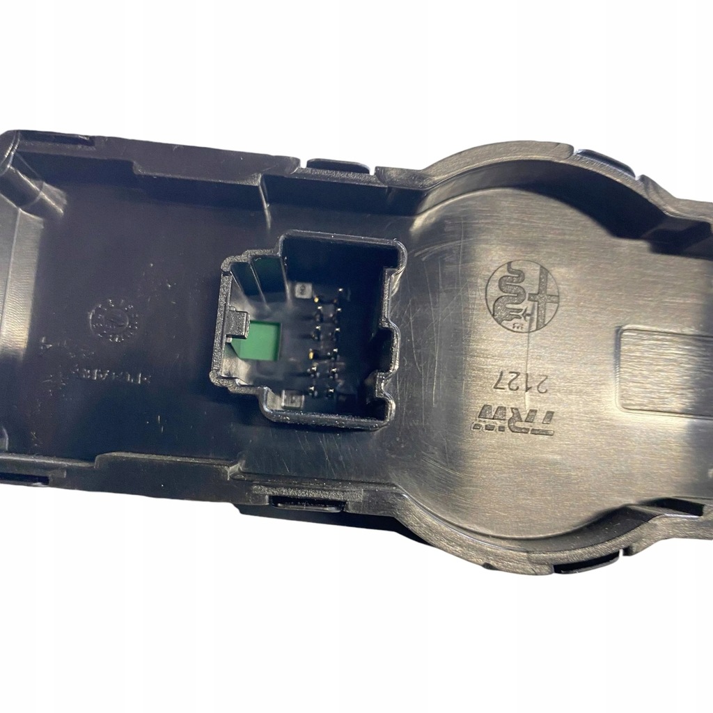 фото №7, Alfa romeo stelvio 2019 панели управление, переключатели