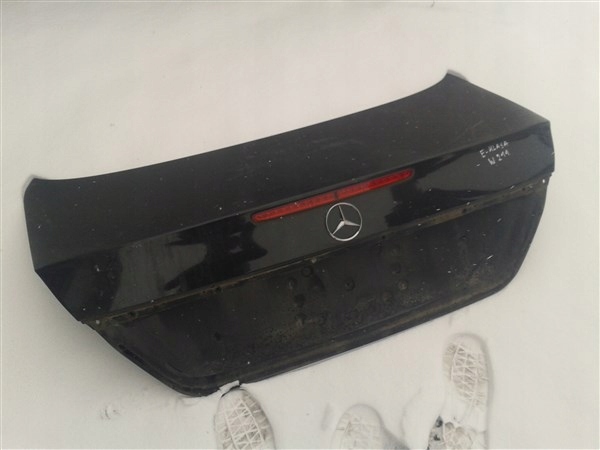 фото №1, Крышка багажника задняя mercedes e-klasa w211 sedan