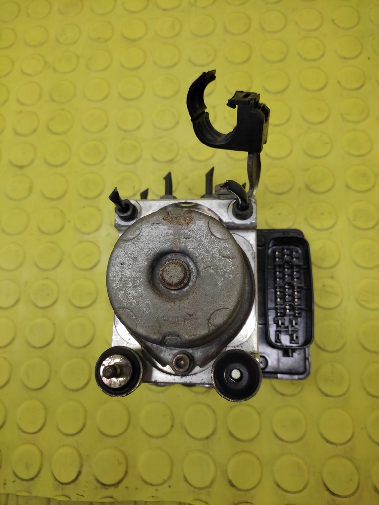 фото №6, Toyota yaris verso 1.6 насос abs 8954152110