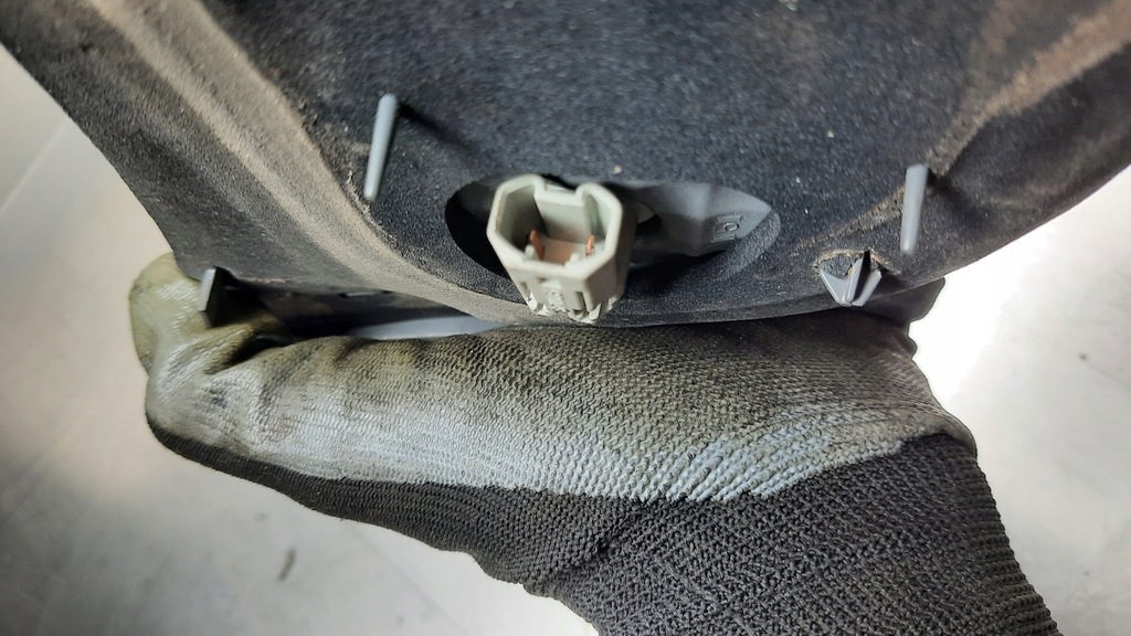 фото №11, Лампа задняя правая w крышка honda accord vii kombi 04r