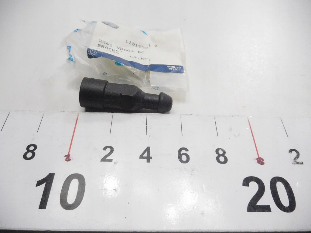 фото №6, Кронштейн защита двигателя ford fiesta 01-08 / fusion 01-12 оригинальный номер 1151932