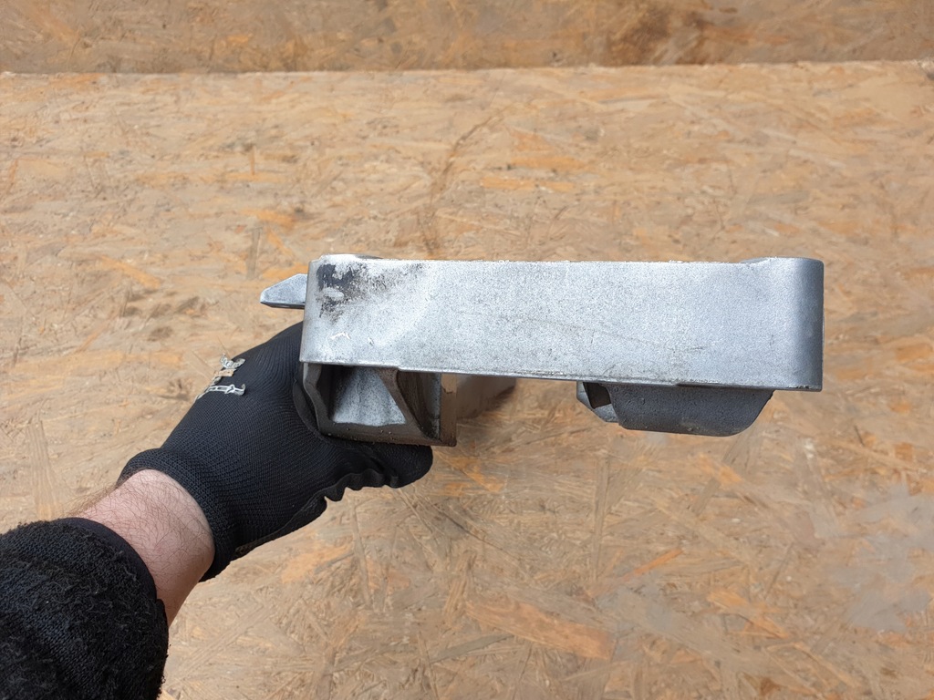 фото №8, Bmw f36 f32 кронштейн коробки 6769281-05