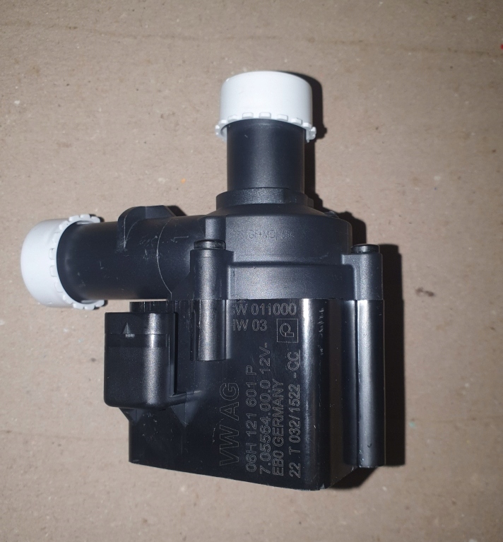 фото №1, Помпа циркуляційна pierburg vw 06h121601p