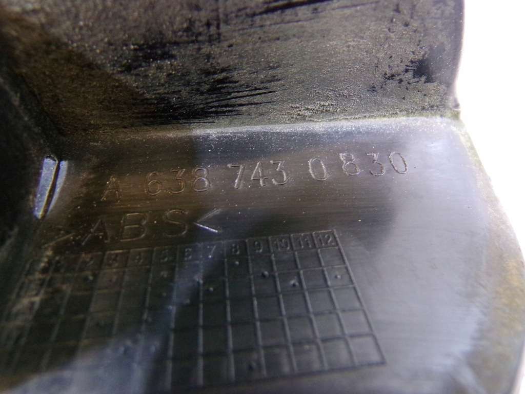 фото №12, Молдинг накладка кришки багажника mercedes vito w638 з камера заднього виду