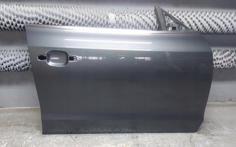 фото №1, Audi a5 8t дверь перед передние правое sportback lz7s