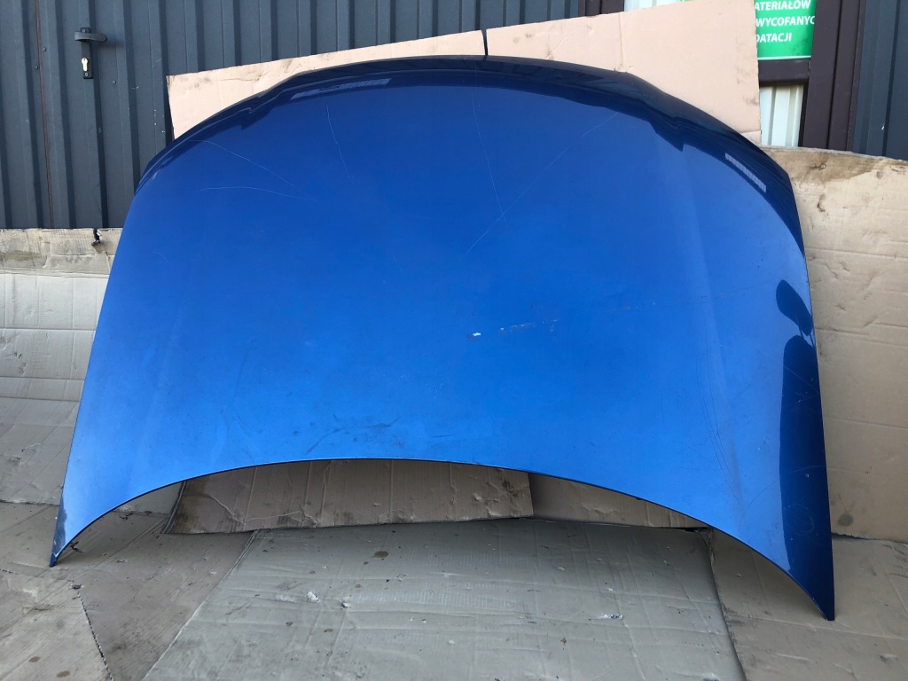 фото №1, Капот кришка багажника przednoa audi a3 8p lz5c малий решітка радіатора