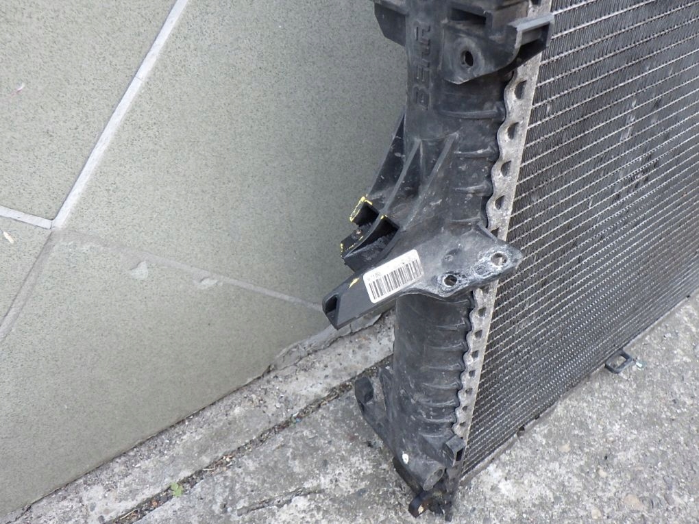 Vw touareg 1 audi q7 porsche cayenne 3.0 tdi радіатор води 7l6121253b Зі Шроту