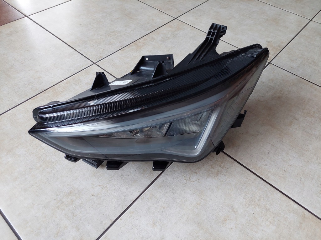 фото №1, Лампа ліва - full led - cupra born