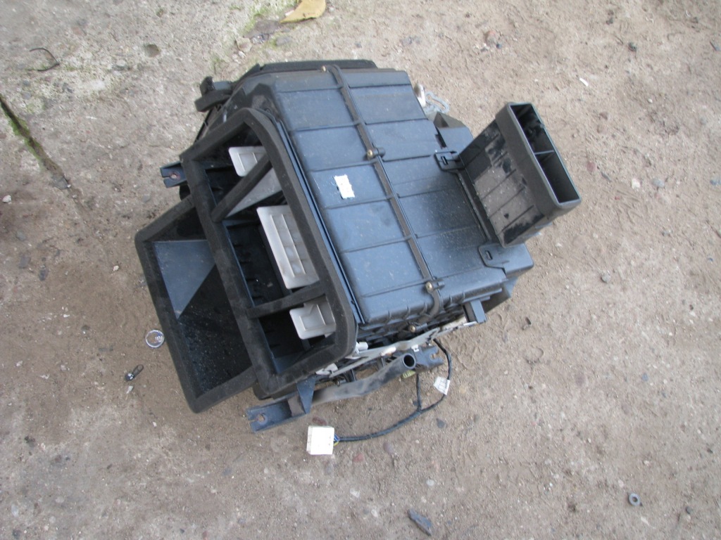 фото №1, Корпус отопителя kia sorento i 2.5 crdi