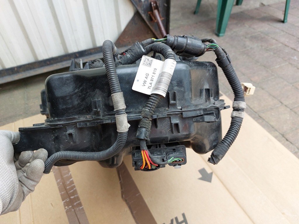 фото №8, Бак adblue 7e0131877j vw transporter t6.1 20r