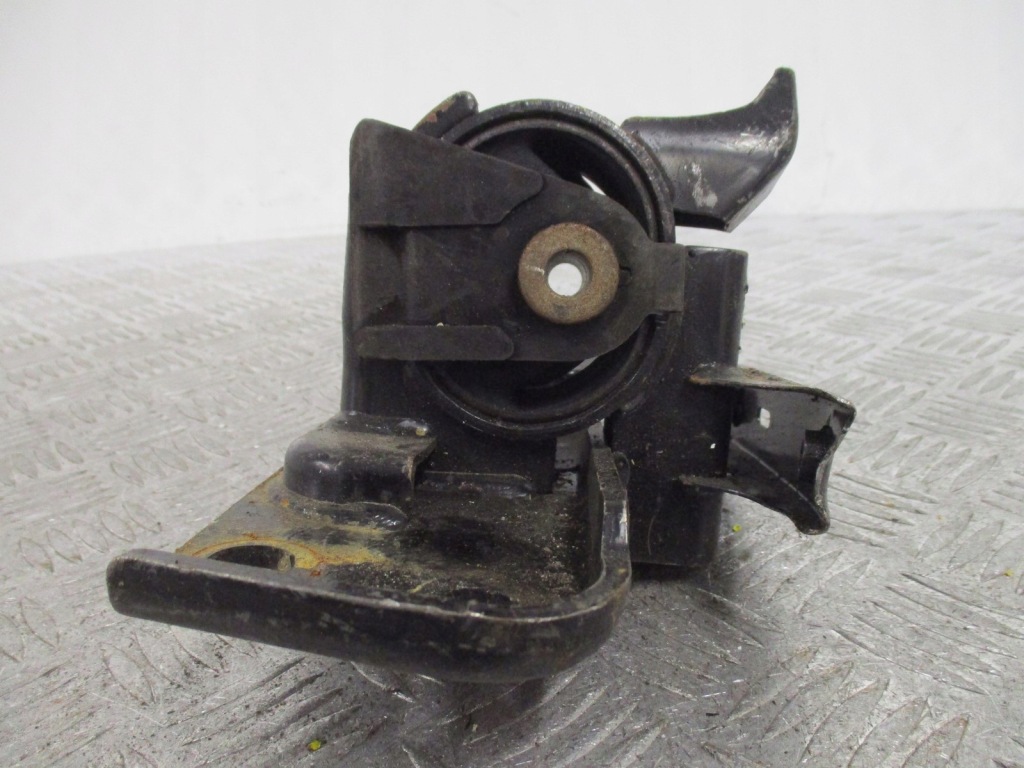 Кронштейн подушка двигуна кронштейн toyota rav4 rav 4 rav-4 Ціна