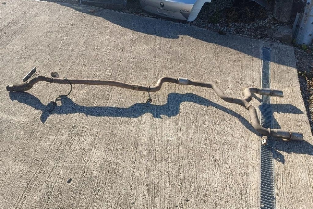 Гаситель audi tt fv3 8s0253411b 2.0l дизель 2016 Недорого