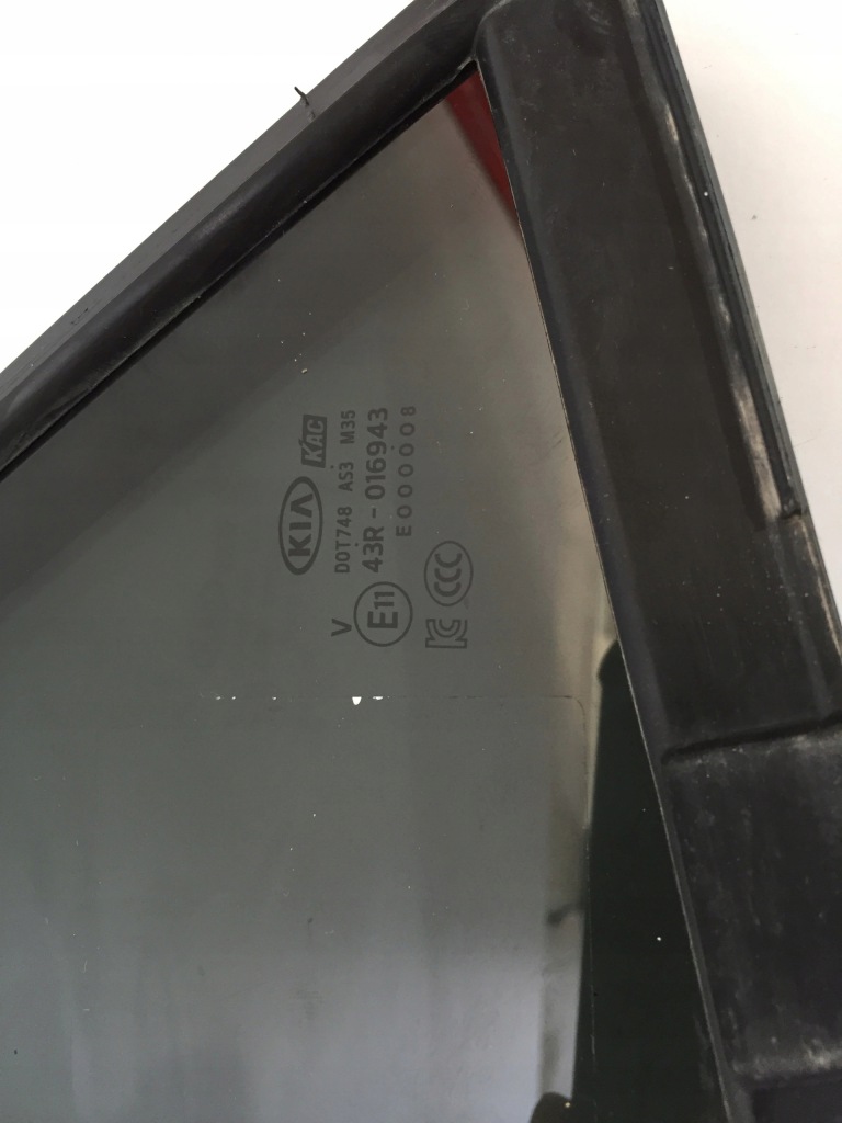 фото №3, Kia stonic 2020 скло прокладка рамка двері задня