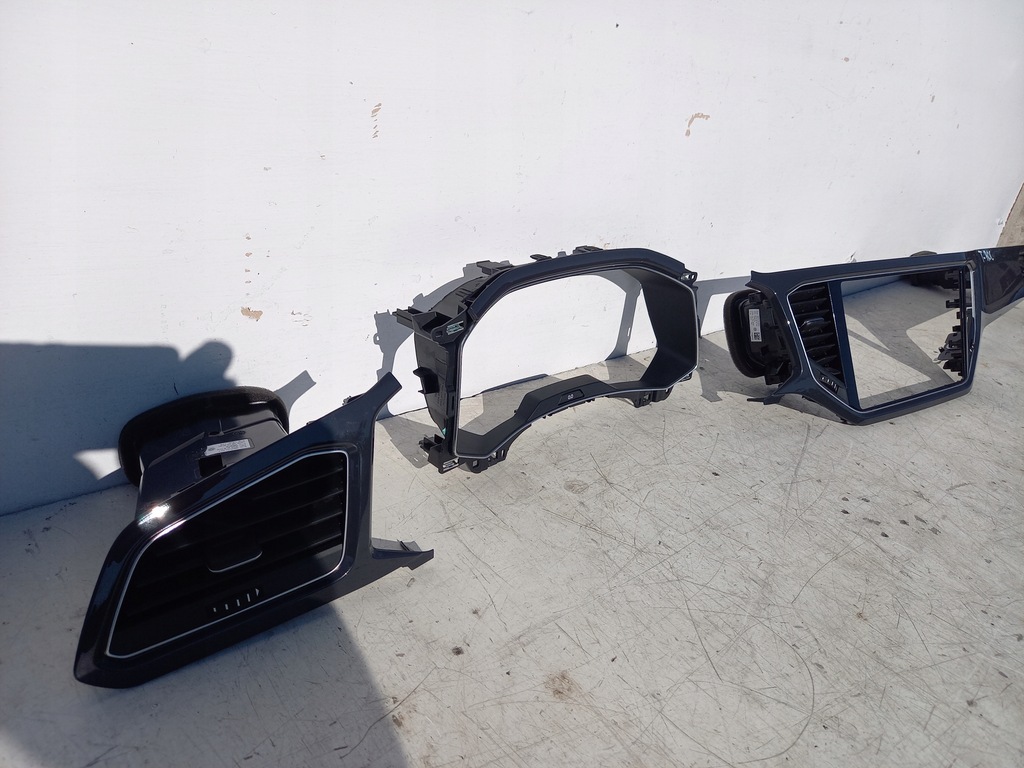 фото №3, Элементы декоры консоли vw t-roc 2ga858079