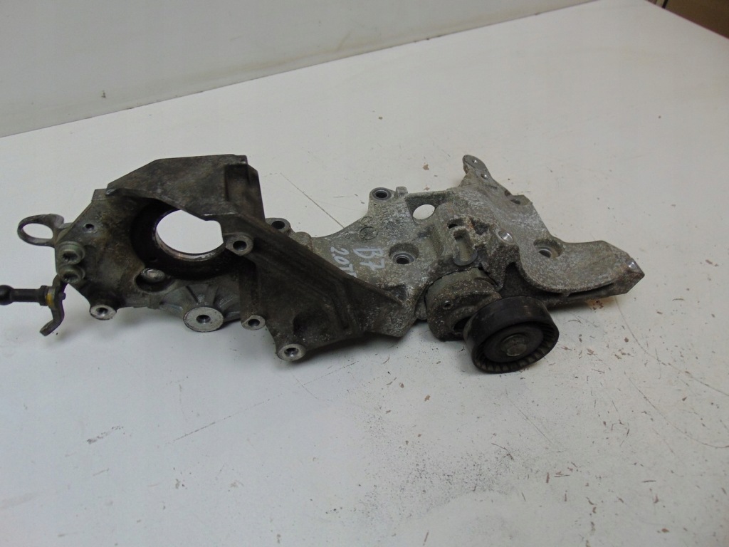 фото №6, Кронштейн основа генератора vw passat b7 2.0 tdi cff 03l903143q