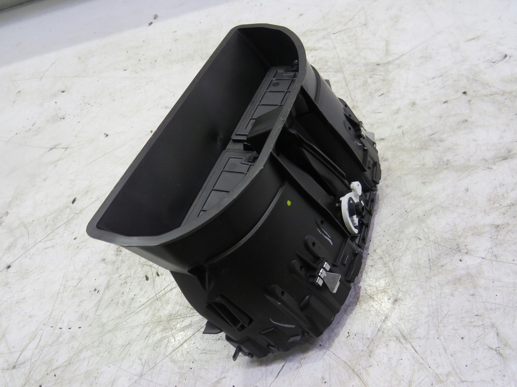 фото №4, Решётка обдув средняя peugeot 2008