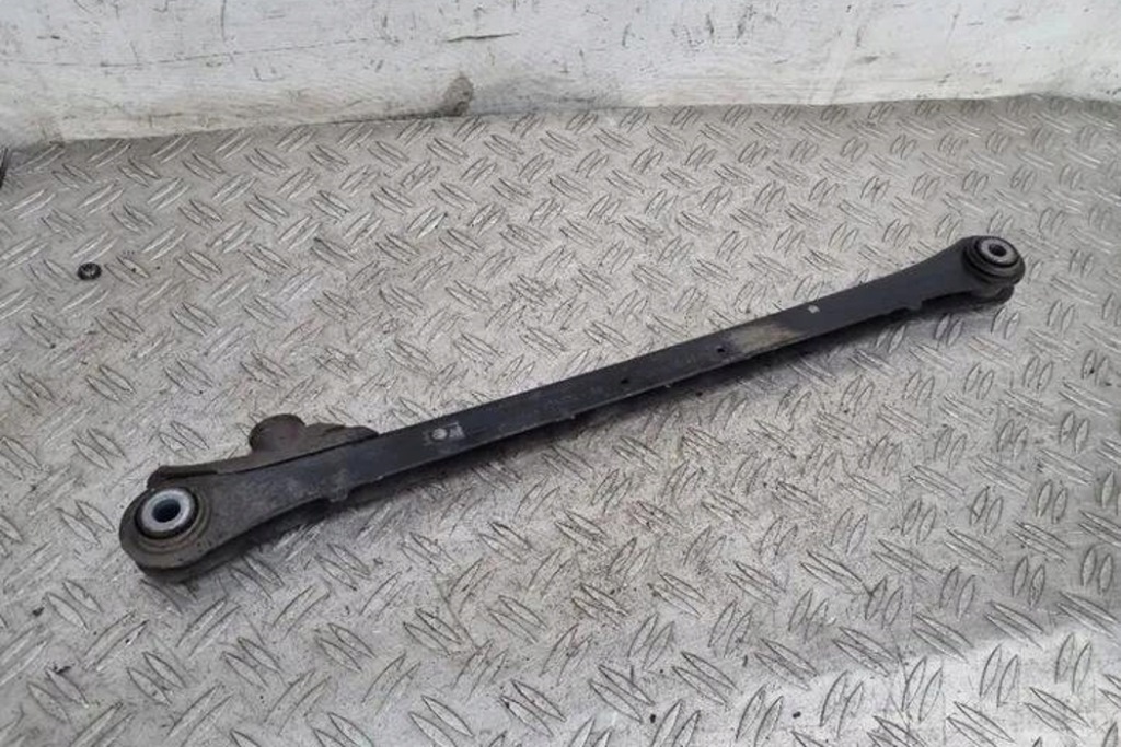 фото №1, Рычаг задний правый mini countryman r60 6768724 2.0l дизель 105kw 2015