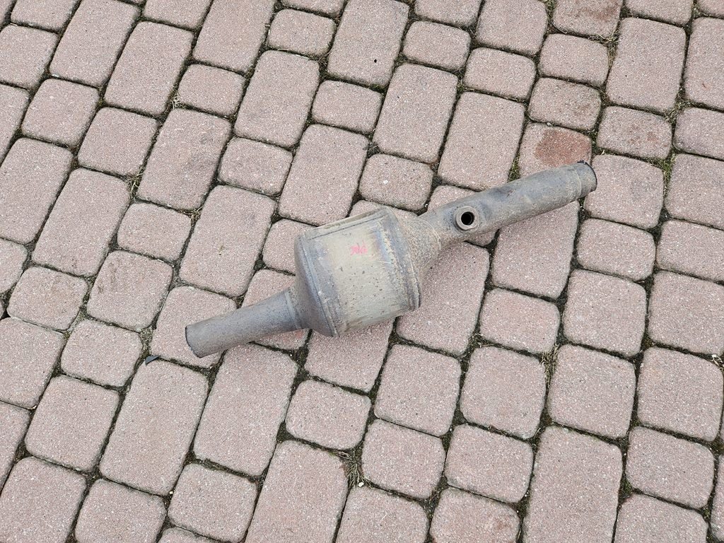 фото №1, Выхлоп катализатор гаситель 1.5 proace city berlingo combo e rifter psa a007