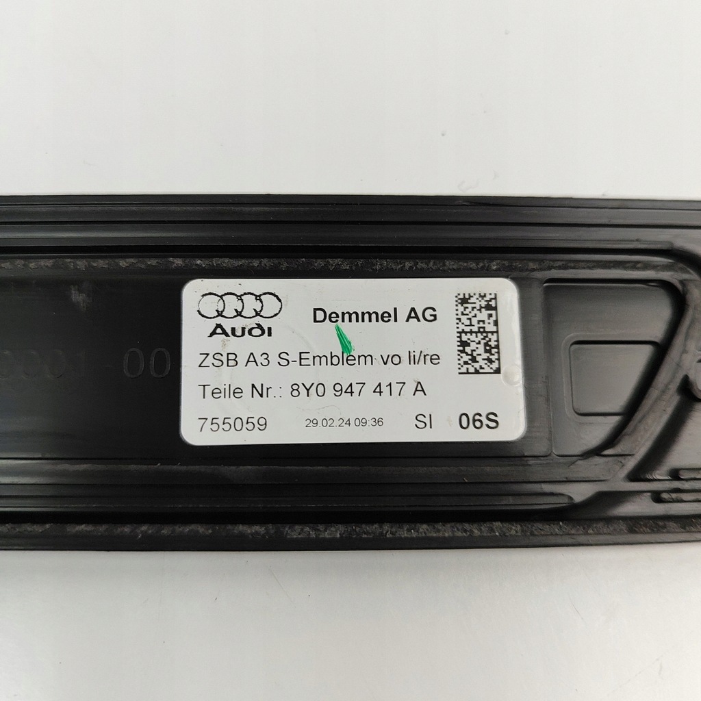 фото №8, Audi a3 8y 2024 набор молдинг порог внутренних