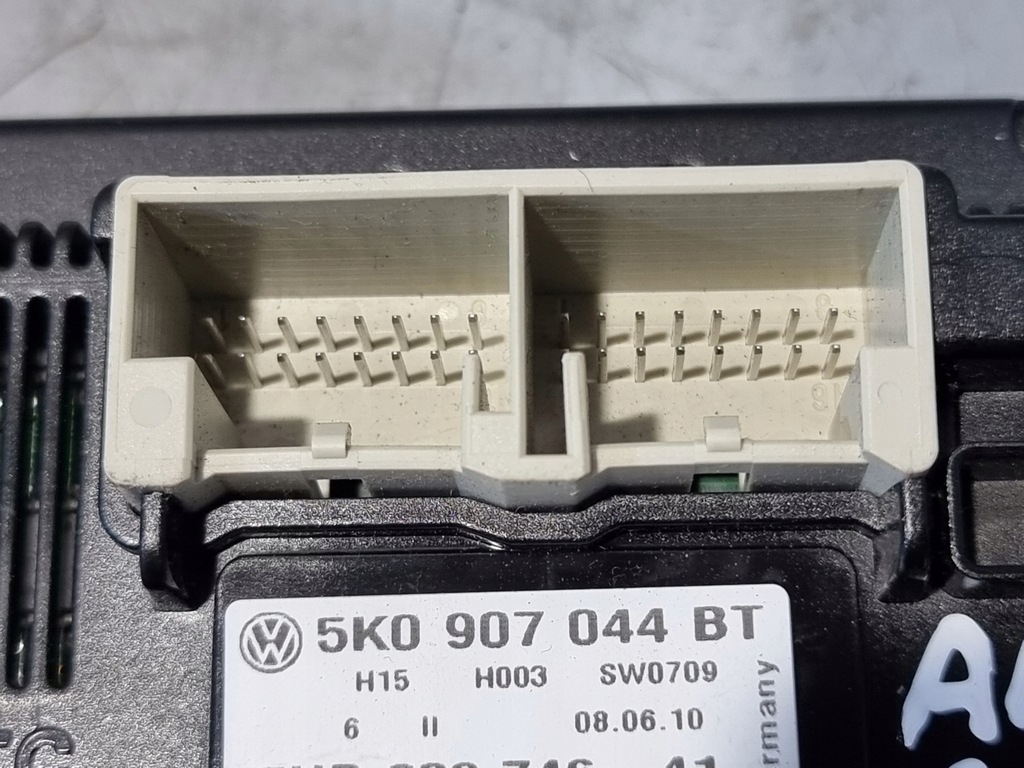 фото №12, Панель кондиціонера обдув сидіння оригінальний номер 5k0907044bt vw golf vi hb 5d 10r