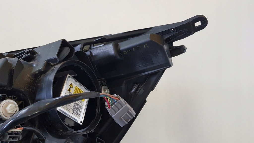 фото №5, Mitsubishi space star ii фара лампа ксенон eu,