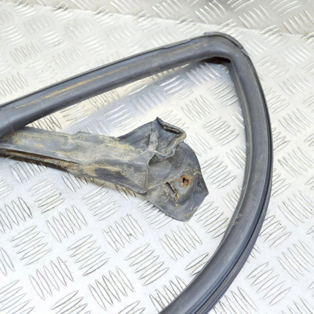 фото №6, Dodge stealth 1994 левая сторона прокладка дверь