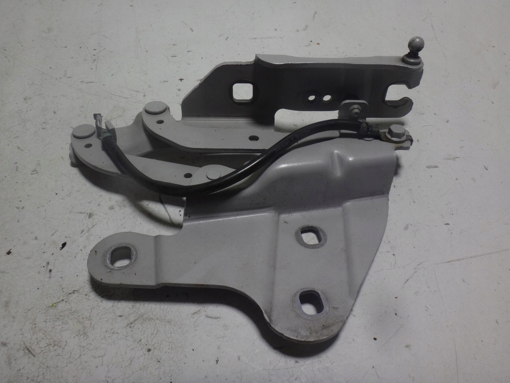 фото №1, Петля капот левый перед bmw x1 e84 titansilber