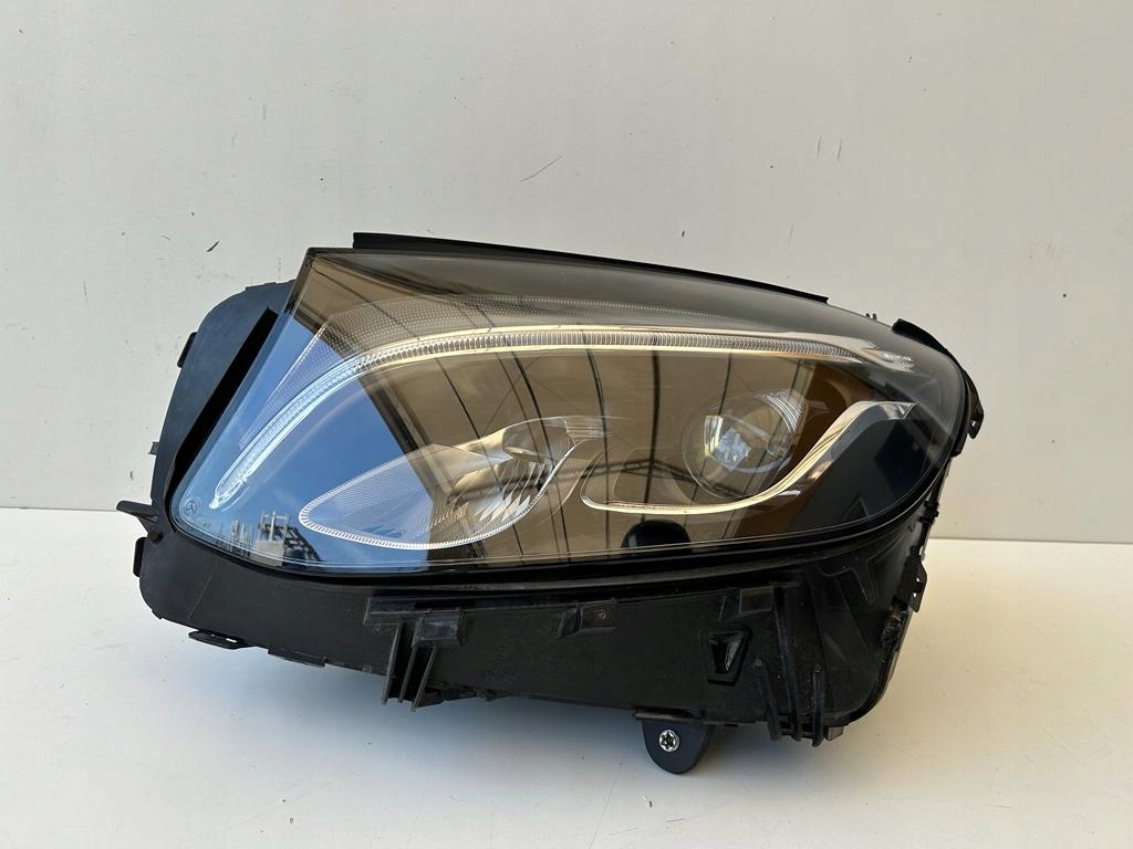 фото №1, Mercedes-benz оригінальний номер 2539065101 led