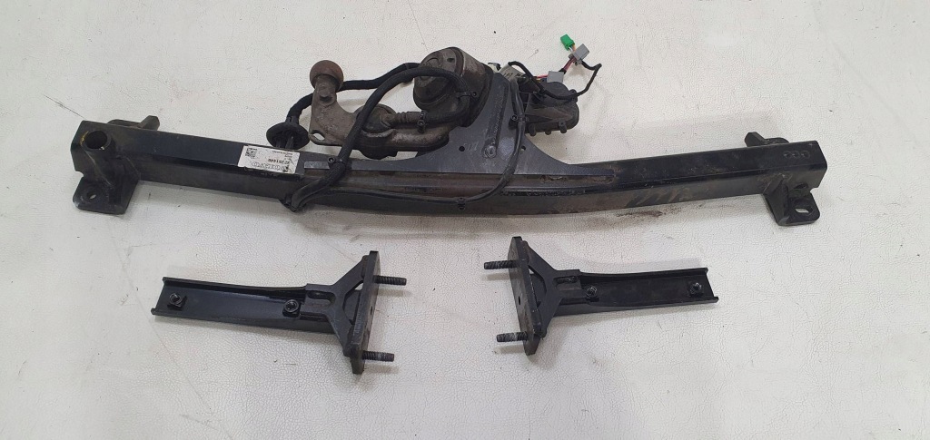 Купити Фаркоп  буксирувальний балка volvo xc40 2 32351446