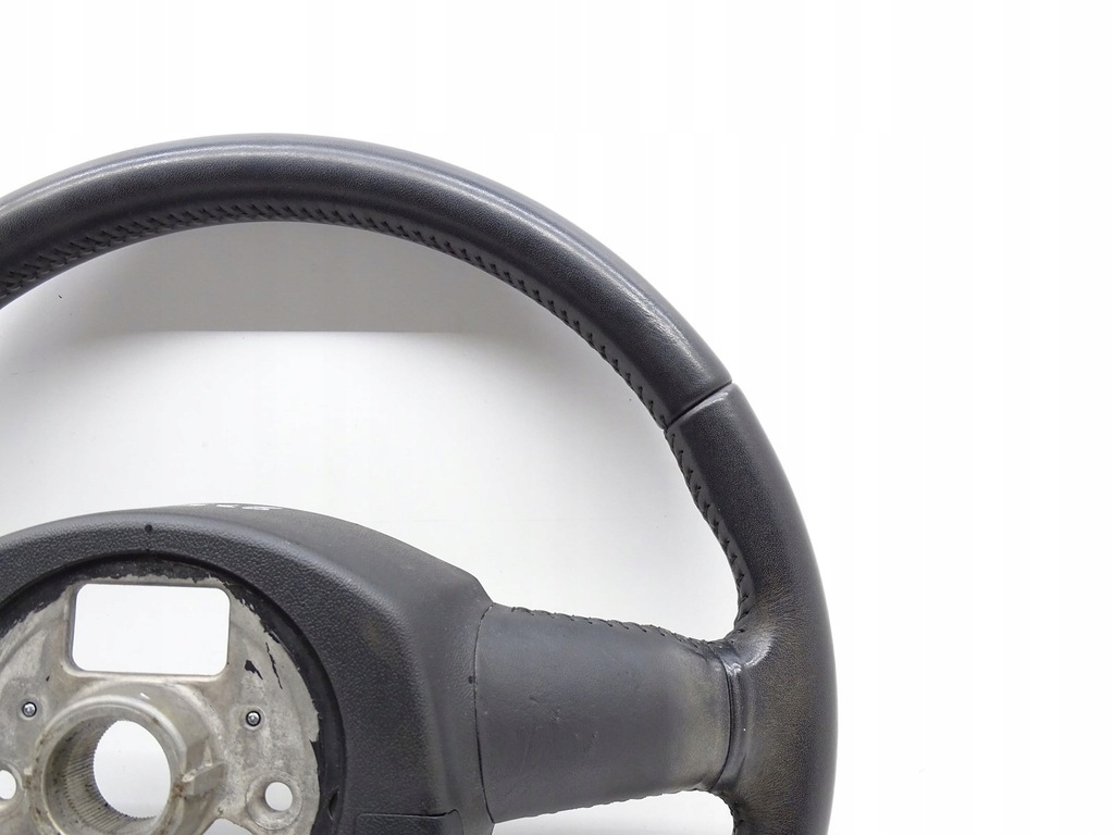 фото №8, Воздуховод кожа audi a3 8p lift cabrio 8r0419091a