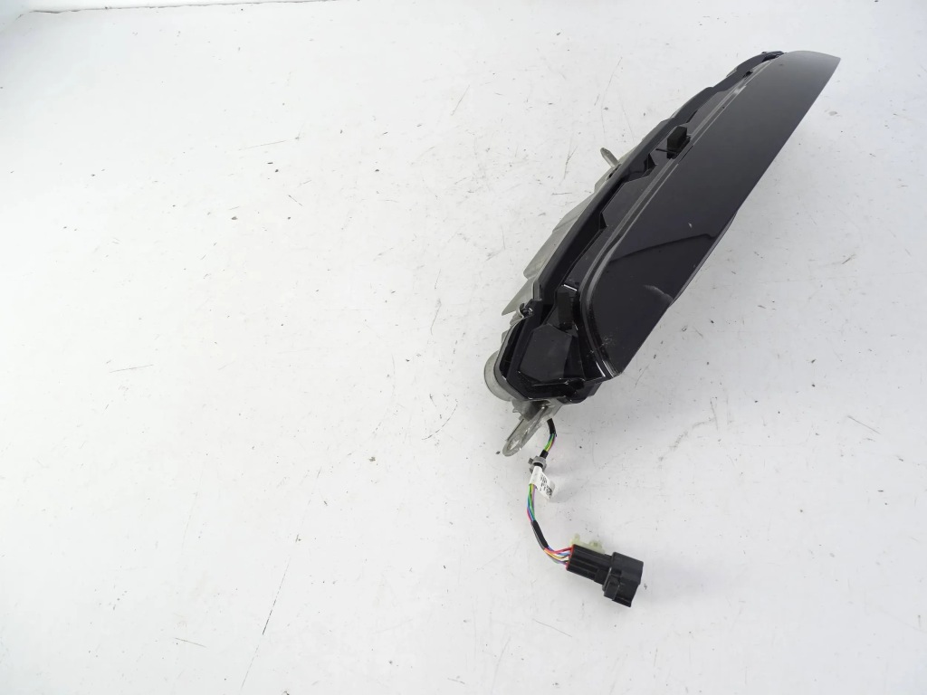 Купить Лампа задний  задняя левая range rover l460