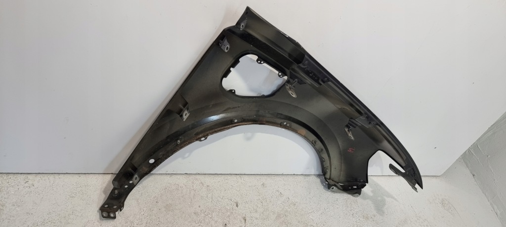 Крыло  левое  перед audi q3 2 83a гибрид 18- с Разборки