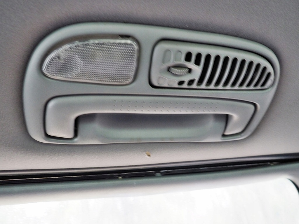 фото №9, Kia carnival 2001-06 потолок светлая бежевая