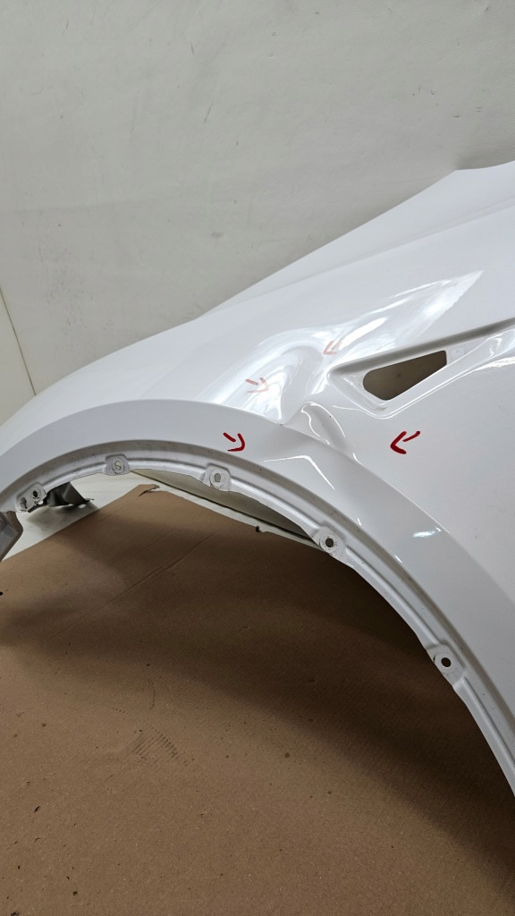 Крило ліве перед передній tesla model y оригінальний Зі Шроту