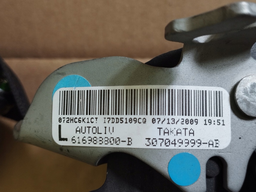 фото №9, Pas безопасности mercedes-benz оригинальный номер 610035800d