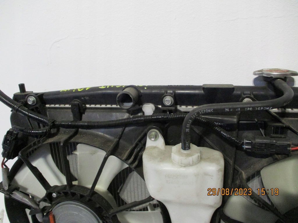 фото №5, Радиатор радиатор honda insight 1.3i hyb