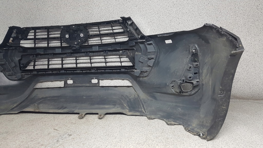 фото №10, Toyota hilux 2021 - бампер перед 2333