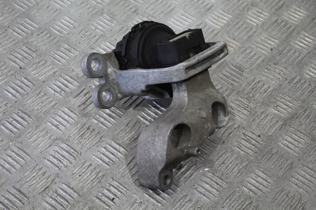 фото №1, Кронштейн подушка двигателя kadjar i 1