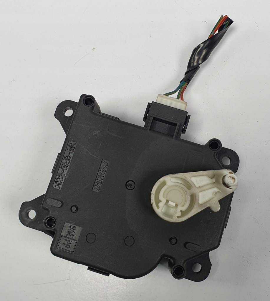Моторчик отопителя smart forfour 454 063700-8320 Цена