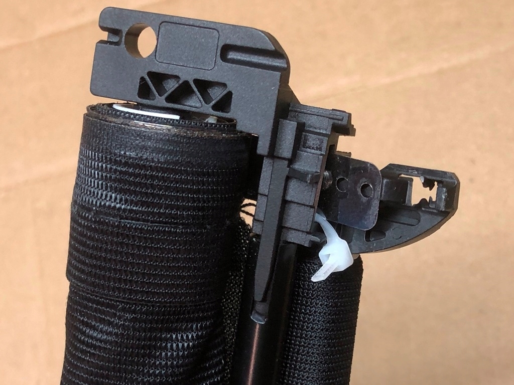 Купити Захист панорами перед чорний do mercedes e w213 шторка a2137802600 2016-23