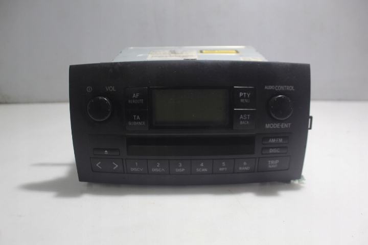 фото №1, Радио toyota corolla verso e120