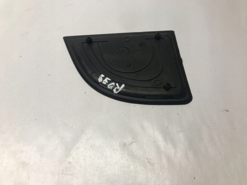 Chrysler pacifica бардачок w desce 5094902 2017 Недорого