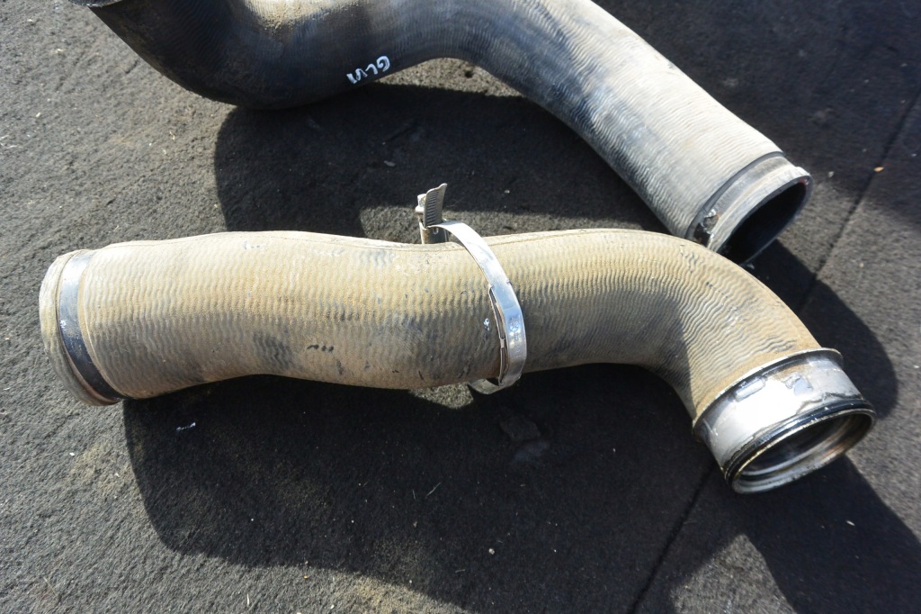 фото №3, Шланг труба інтеркулер mercedes gl ml r w164 x164 w251 om642 3.0 cdi kpl