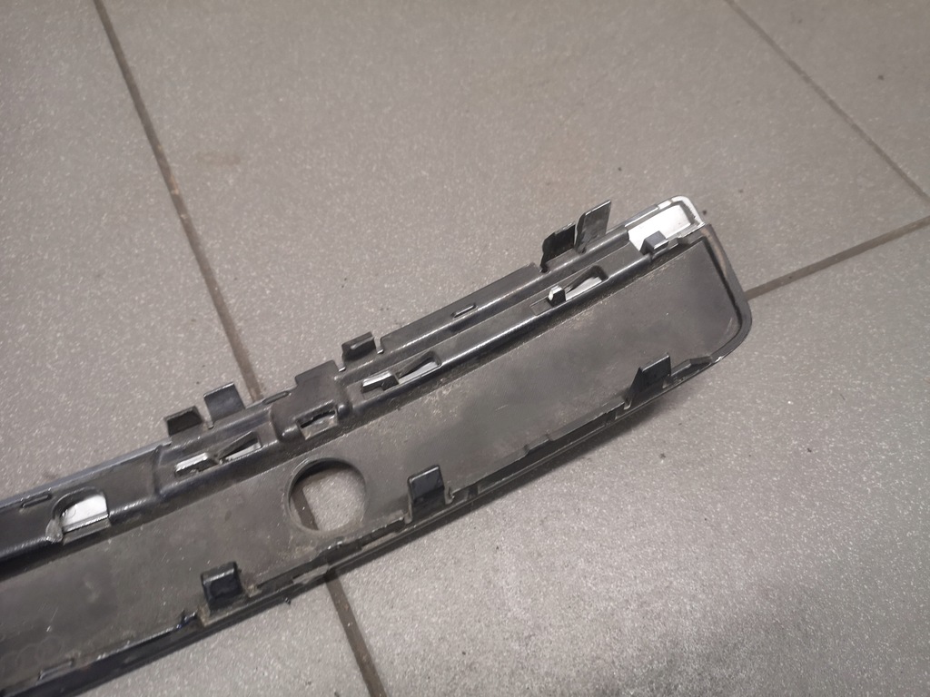 фото №10, Молдинг бампера правий перед audi a8 d3 4e0807224ab